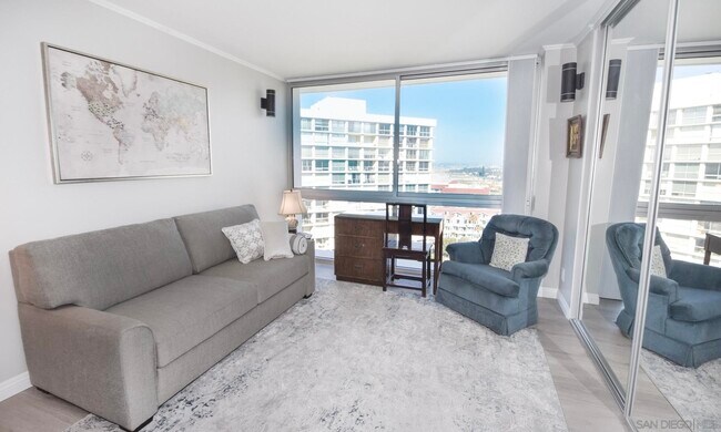 1730 Avenida Del Mundo Unit 1204