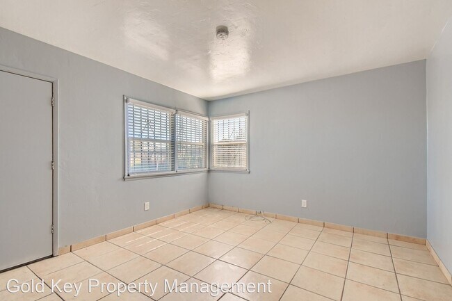 Photo - 2 br, 1 bath House - 630 S. 40th Street