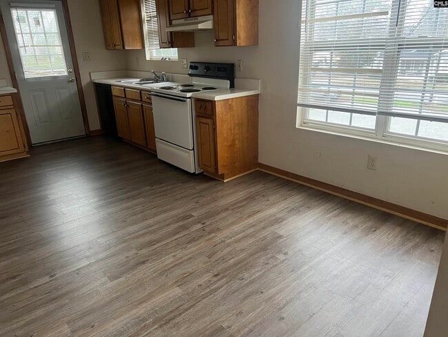 Photo - 124 Hazelwood Ct