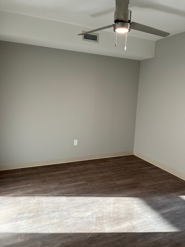 Photo - 330 Newtown Apartments