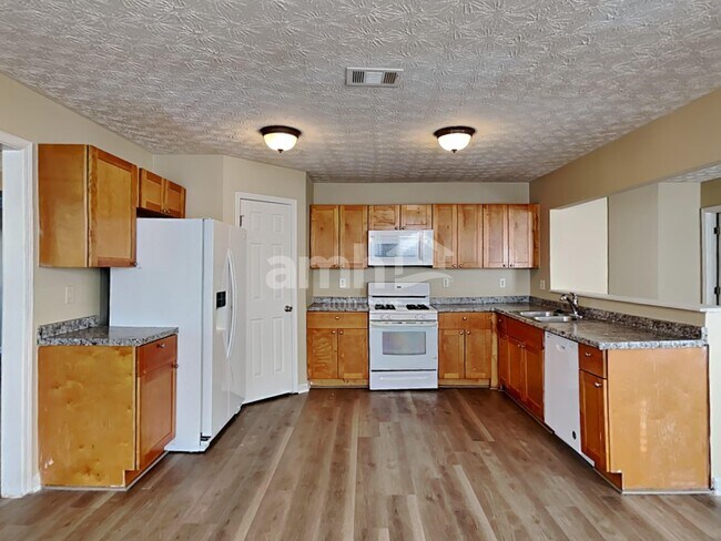 Photo - 1790 Pinehurst View Dr