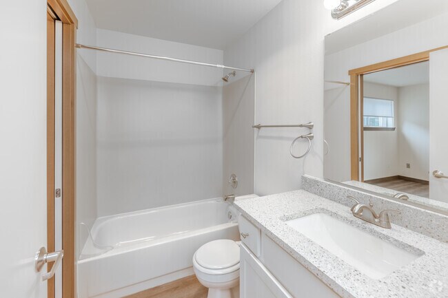1BR,1BA - 644SF