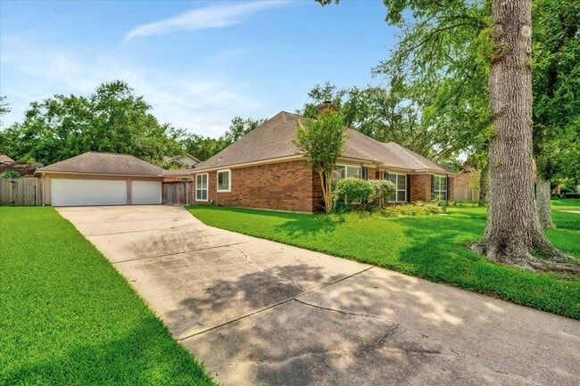 Photo - 15402 Willow Shores Dr