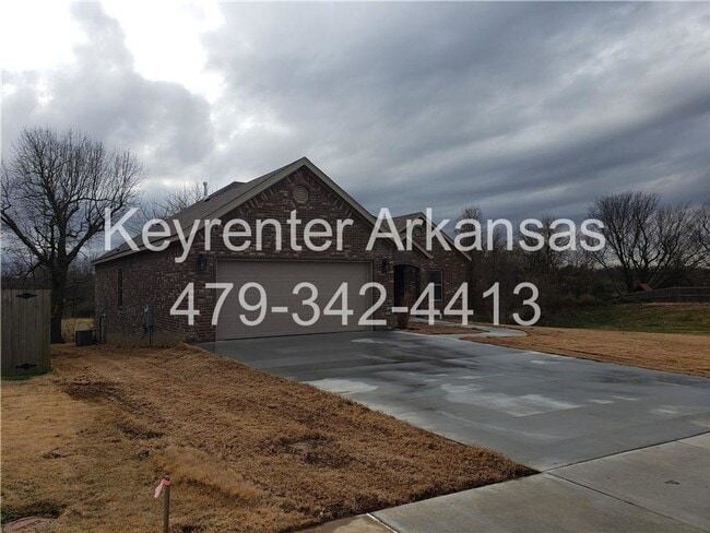 Photo - Spacious 4-Bedroom Home with Modern Upgrades & Fenced Yard