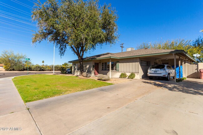 6626 E Granada Rd