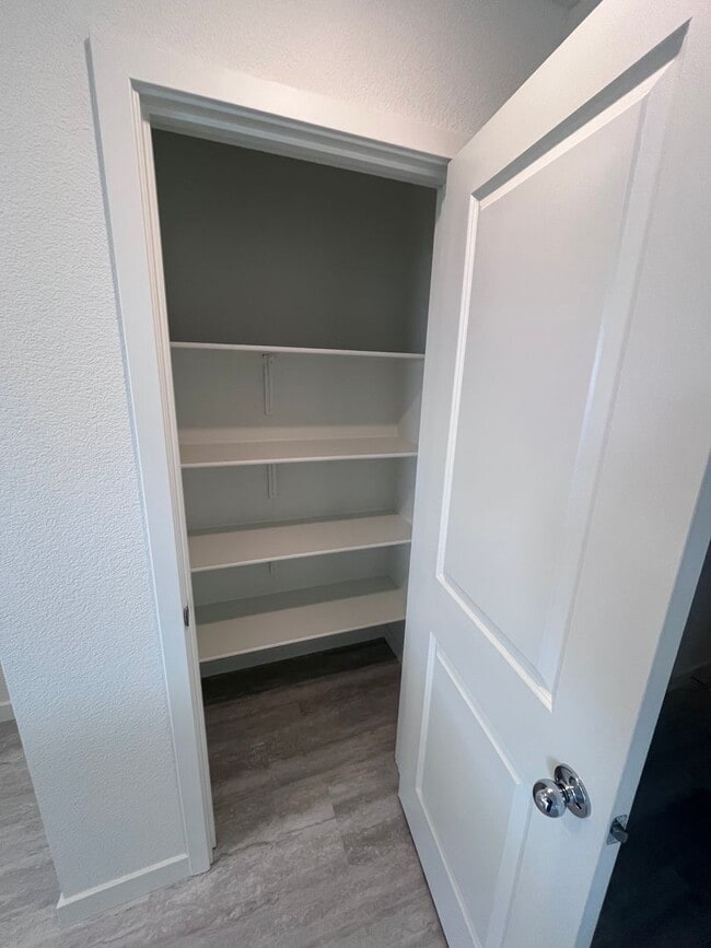 Photo - BEAUTIFUL NEW SMART HOME IN WEST ROSEVILLE!!