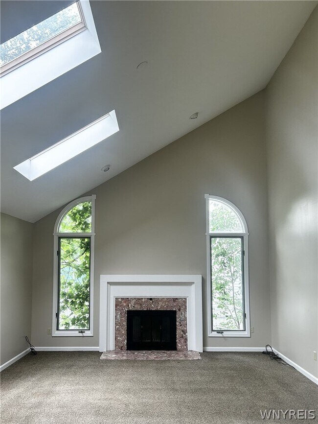 Photo - 125 Hobnail Dr