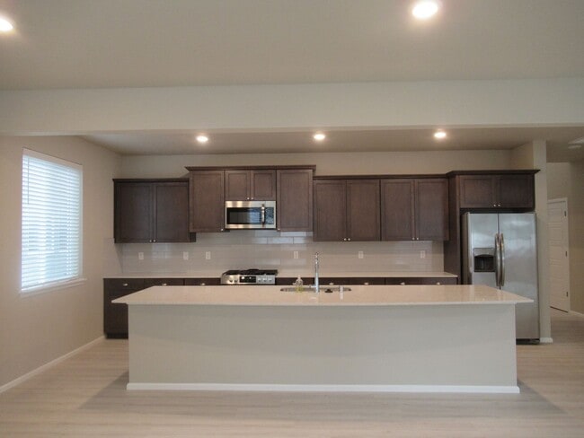 Photo - Large 5 bedroom, 2.75 bath home in Covington