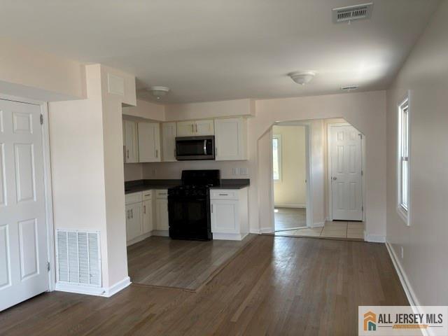 329 Leon Ave