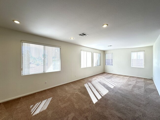 Photo - CHEYENNE HUALAPAI-UNIT 4A