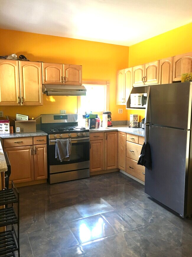 Photo - 5451 Potter St