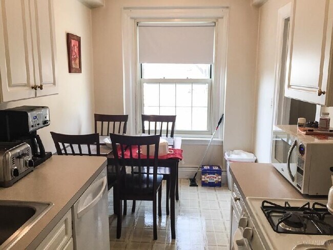 Photo - 1401 Beacon St Unit 307