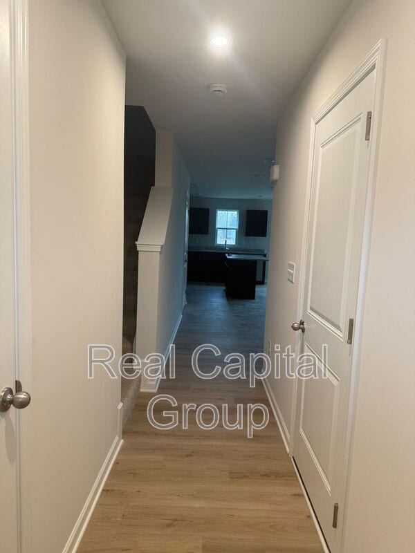 Photo - 106 South Dr