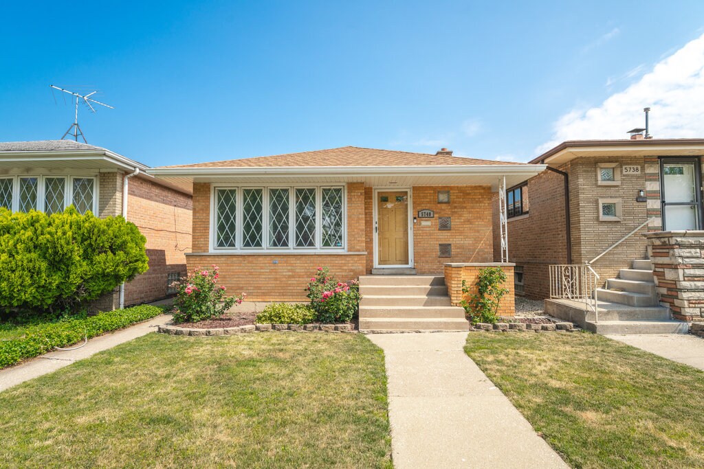 Photo - 5740 W 63rd Pl