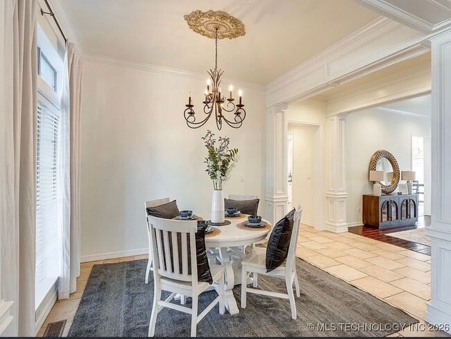 Photo - 1505 S Augusta Dr