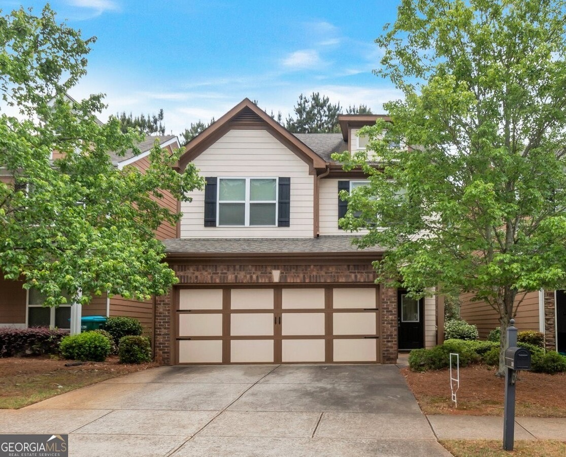 Photo - 1849 Blackstone Way