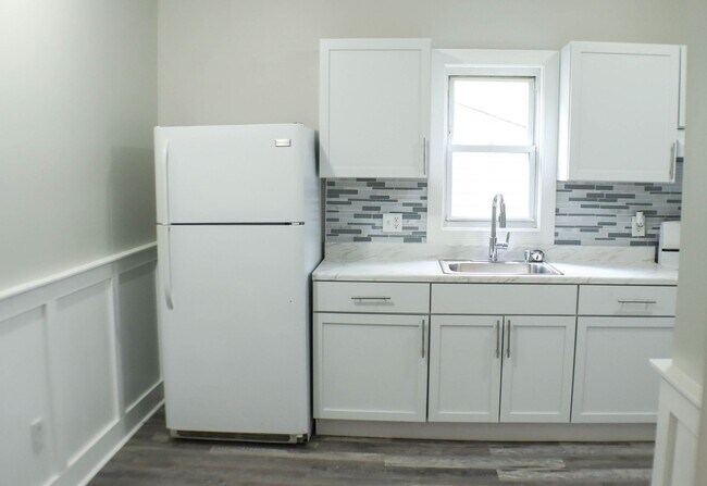 Photo - 235 Starr St Unit 1