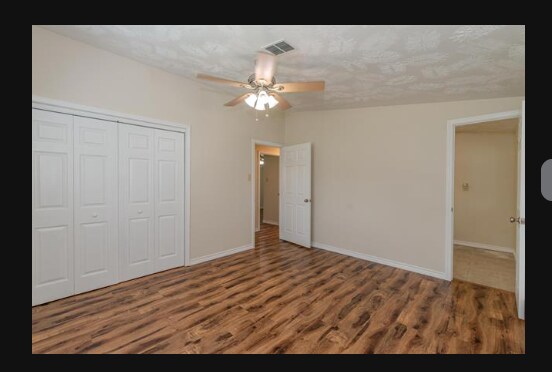 Photo - 320 Bell Ave