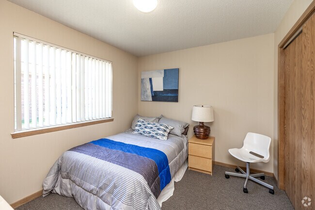 4BR, 2BA - 1,096SF - First Bedroom