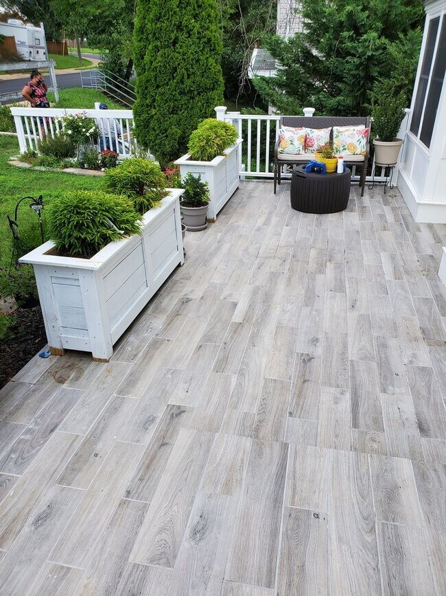 Photo - 5845 Reservoir Heights Ave