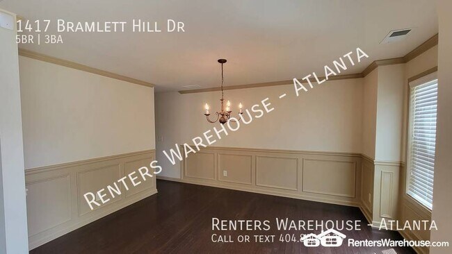 Spacious 5 Bedroom home in Lawrenceville