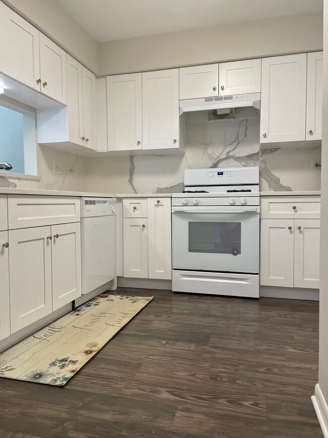 Photo - Brandy Drive Apartments