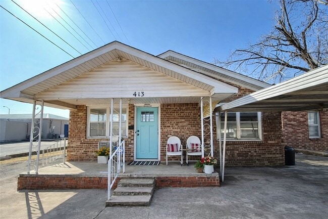 413 W Oregon Ave