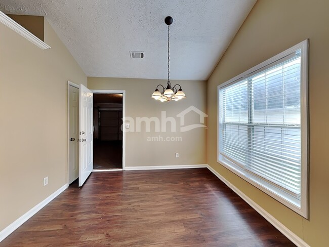 Photo - 1545 Maple Pointe Ct