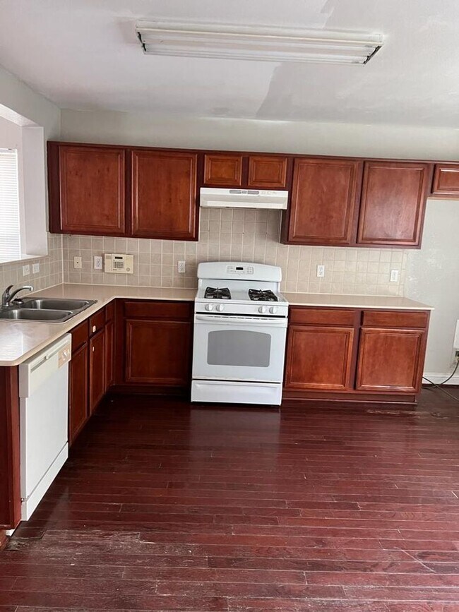 Photo - Great property in a GREAT COMMUNITY!!