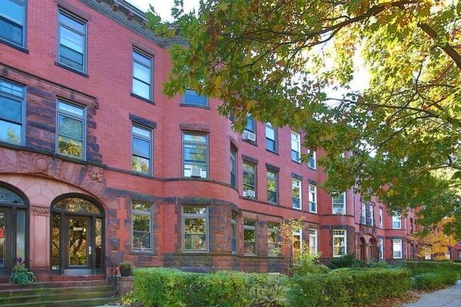 Photo - 1805 Beacon St Apartment Unit 2