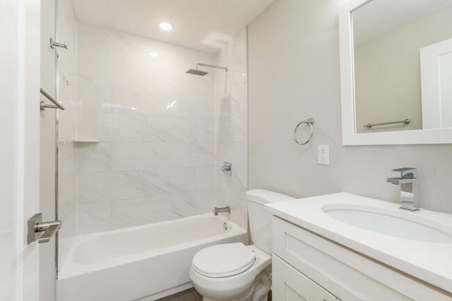 Photo - 2519 Cecil B. Moore Ave Unit 2
