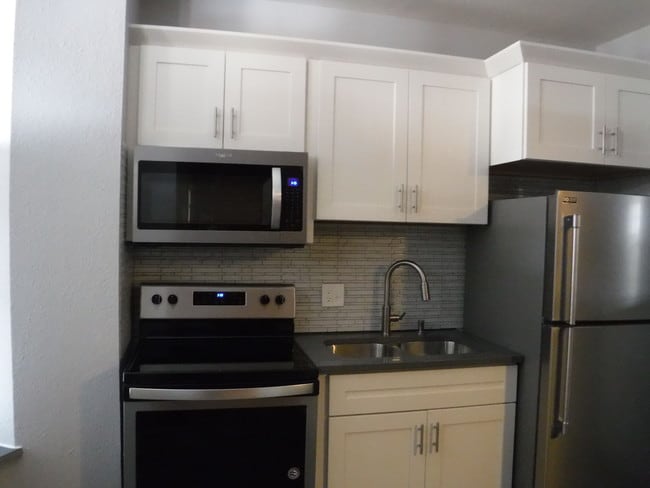 Photo - Woolworth Castle