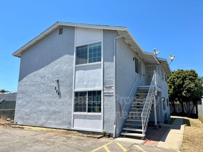 Photo - 324 Zenith St Unit 4