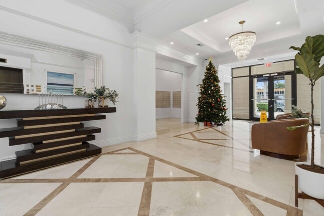 Photo - 233 S Federal Hwy Unit 208