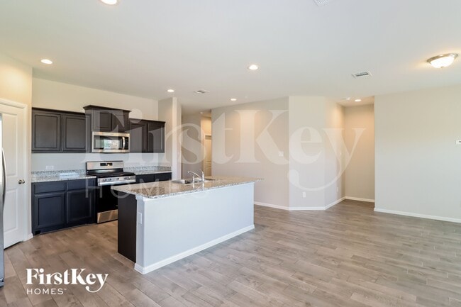 4624 Corktree Ln