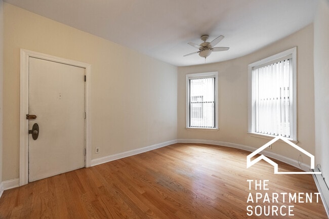 Photo - 1230 N Dearborn St Unit 2