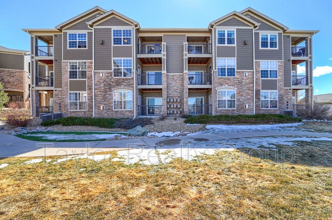 Building Photo - 2855 Blue Sky Cir Unit #3-202