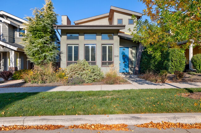 Building Photo - 3045 S Shadywood Way