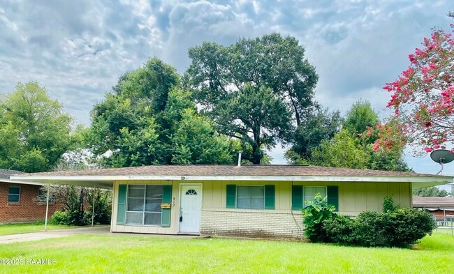 Building Photo - 912 Choctaw Dr Rental