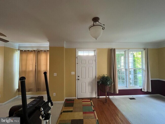 Photo - 43326 Columbus St