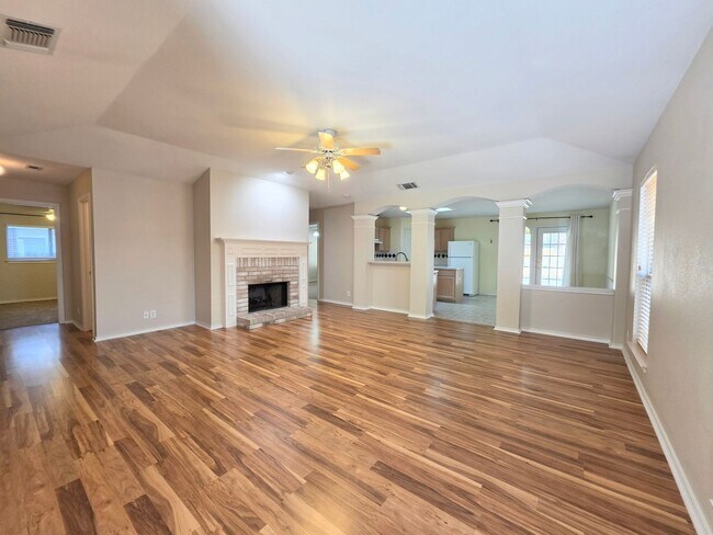 Photo - 15418 Preston Pass Dr