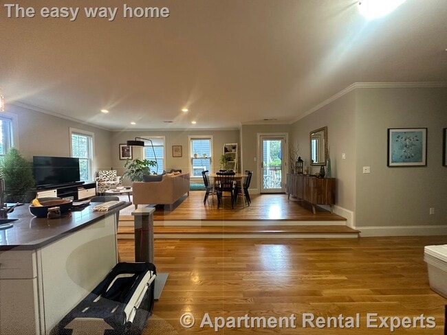 Photo - 16 Linden Ave