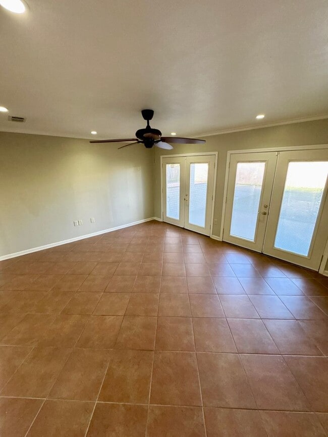 Photo - ****SHREVE iSLAND****