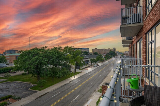 Photo - 101 Curry Ave Unit 422