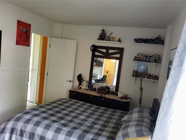 Photo - 3101 N Country Club Dr Unidad 101