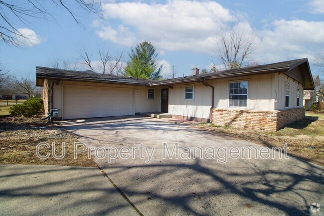 Building Photo - 2009 S Prospect Ave Rental