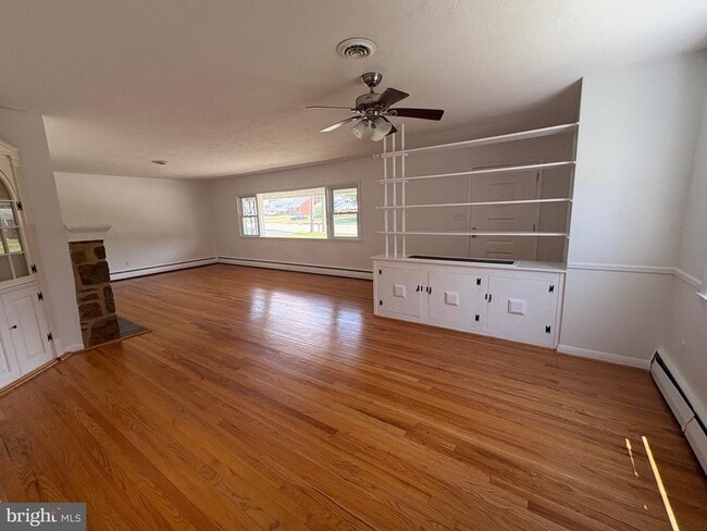 Photo - 1215 Milltown Rd