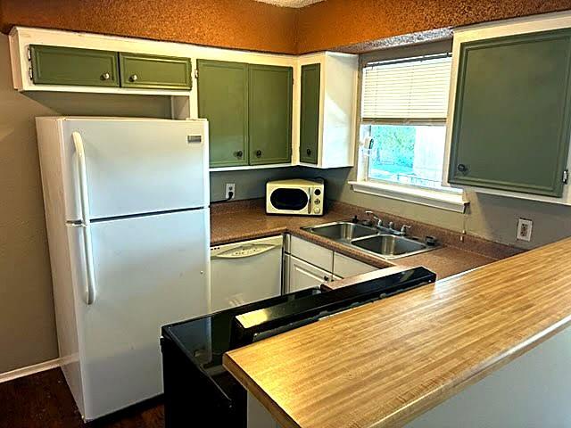 Photo - 210 N Vandeveer St
