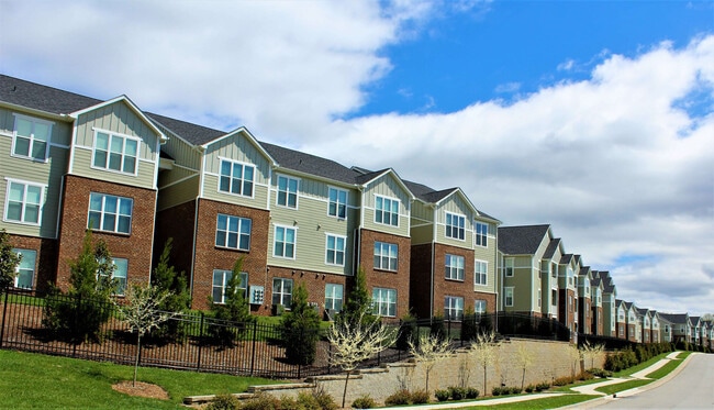 Building Photo - Seasons at Cane Creek
