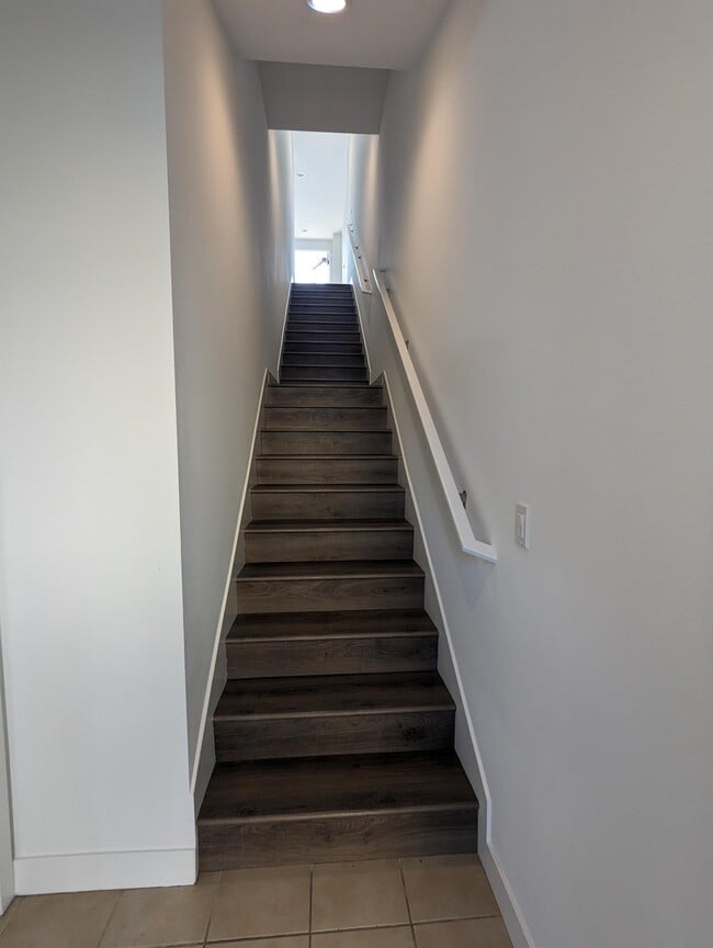 Photo - 193 Uptown Cir